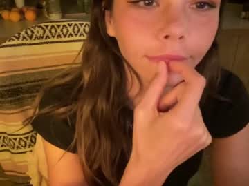 girl lilyofearth capture image #6795361