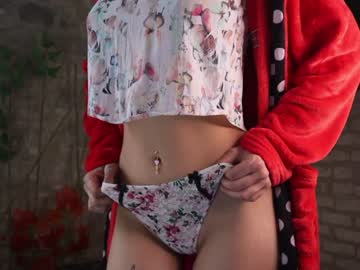 girl welcome2pleasureland capture image #1198508