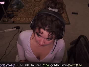 girl evelynpiers capture image #4342089