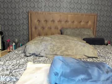 couple lenoreandjasonsroom capture image #2090299