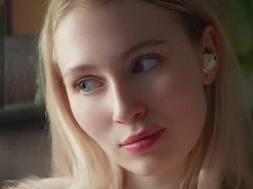 girl sonyaericsson capture image #6806488