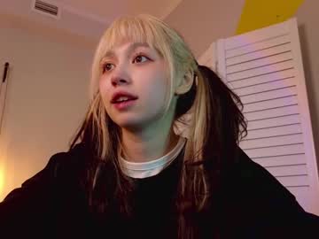 girl y_u_m_i_k_a capture image #4294998