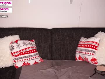 girl h_o_t_w_i_f_e capture image #5923356