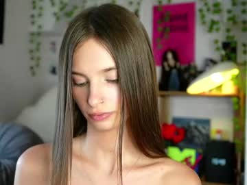 girl sonyaericsson capture image #4569