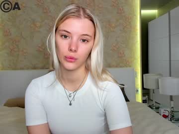 girl pusich capture image #1698053