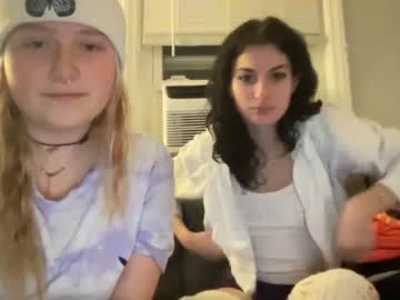 girl evilsnakes capture image #3312983