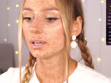 girl artease capture image #5498586