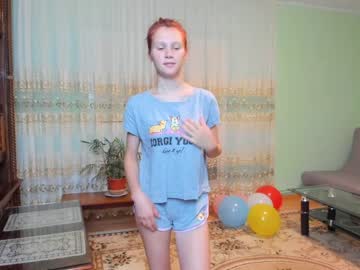 girl inwardly_beautyy capture image #2456890