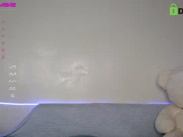 girl fallen_angel_18 capture image #4607823