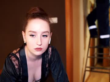 girl xxx_downtown_xxx capture image #1035977
