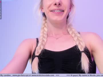 girl girl_i_am capture image #2856520