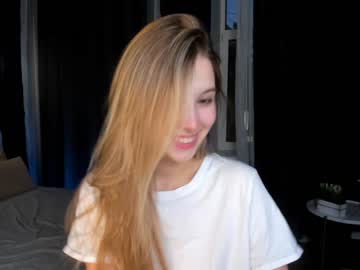 girl milablush capture image #4146169