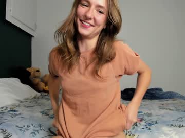 girl innocentprovenguilty capture image #435206