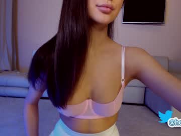 girl hollyextra capture image #3339482