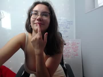 girl yourcrazyneightbor capture image #2999792