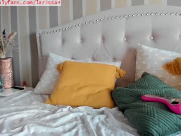 girl larissa4 capture image #3020958