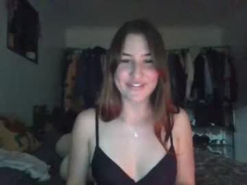 girl justmeandmypeach capture image #2606027