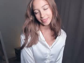 girl wave_of_happy_ capture image #5419274