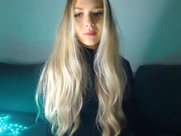 girl pervyblonde capture image #840276