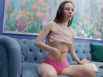 girl kriskras__ capture image #4681978