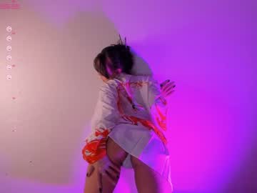 girl pinkncrazy capture image #3160579