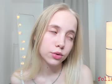 girl appr0ved capture image #1586214