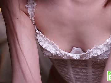 girl bonnie_petite capture image #6433498