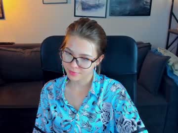 girl lisa_roses capture image #3320488