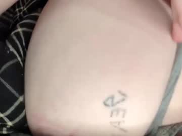 girl dumpsterfuck capture image #6939768