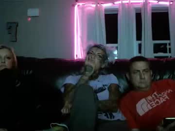 couple leo_lady_8675309 capture image #161899