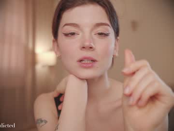 girl auddicted capture image #3357496