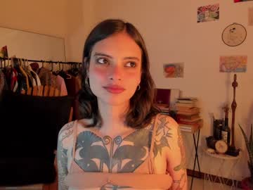 girl alone_together_ capture image #4551294