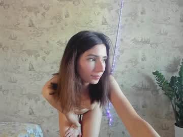 girl crystalnut capture image #5381719