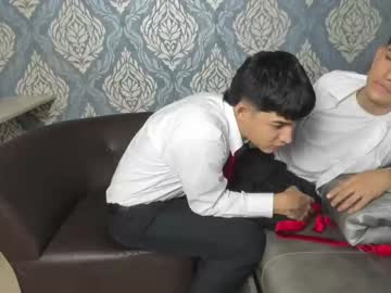 man pelusos_mens capture image #4322735