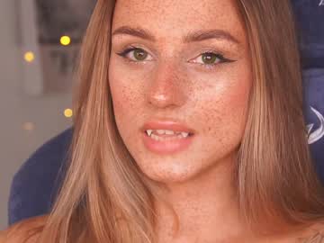 girl artease capture image #4787955