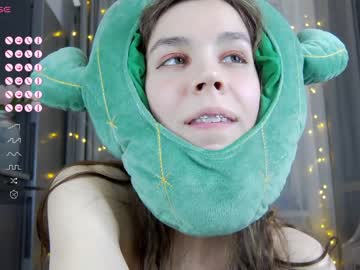 girl monika_youthfull capture image #5969595