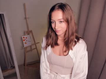 girl wave_of_happy_ capture image #5670803