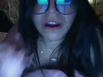 girl miss_criss_xoxo capture image #6984067