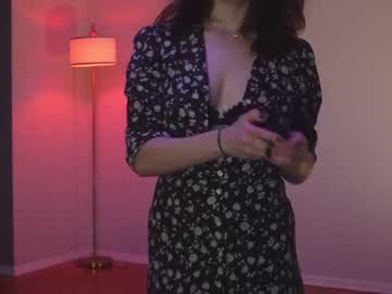 girl internet_famous capture image #528785