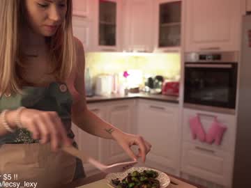 girl lecsy capture image #1357293