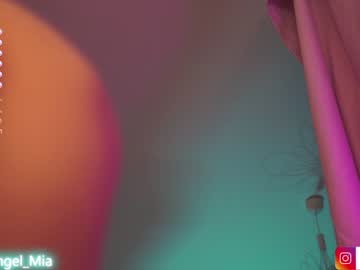girl angels_kiss capture image #5626588