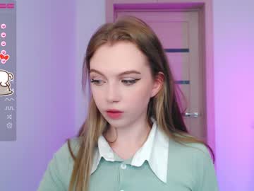 girl small_blondee capture image #3242748
