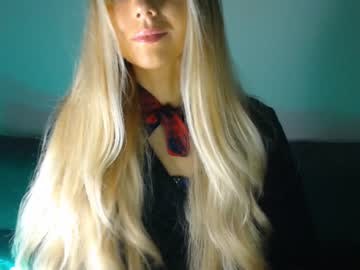 girl pervyblonde capture image #703553