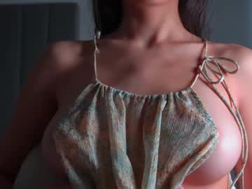 girl houseofkei capture image #1329510