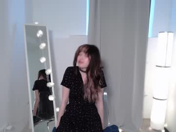 girl y_u_m_i_k_a capture image #2016626